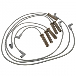 PRZEWODY ZAPŁONOWE 7622 STANDARD (BUICK Century, Regal, CHEVROLET Beretta, Lumina, OLDSMOBILE Cutlass, PONTIAC Grand Prix)